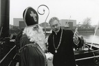 055-159 - Sint Nicolaas - Sinterklaas en Burgemeester Kleijwegt - nov-dec 1995
