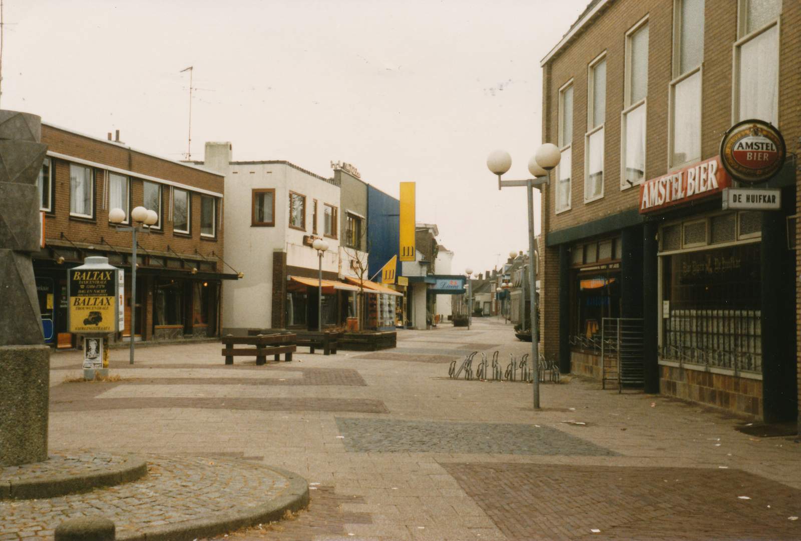 014a-154 - Wijk B - Kerkbuurt - 1985.jpg