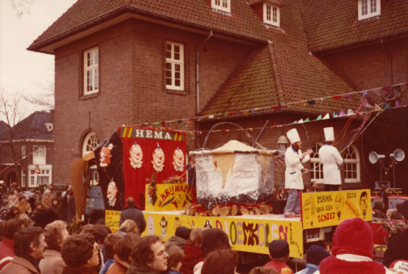 036-126 - Carnaval - 1981.jpg