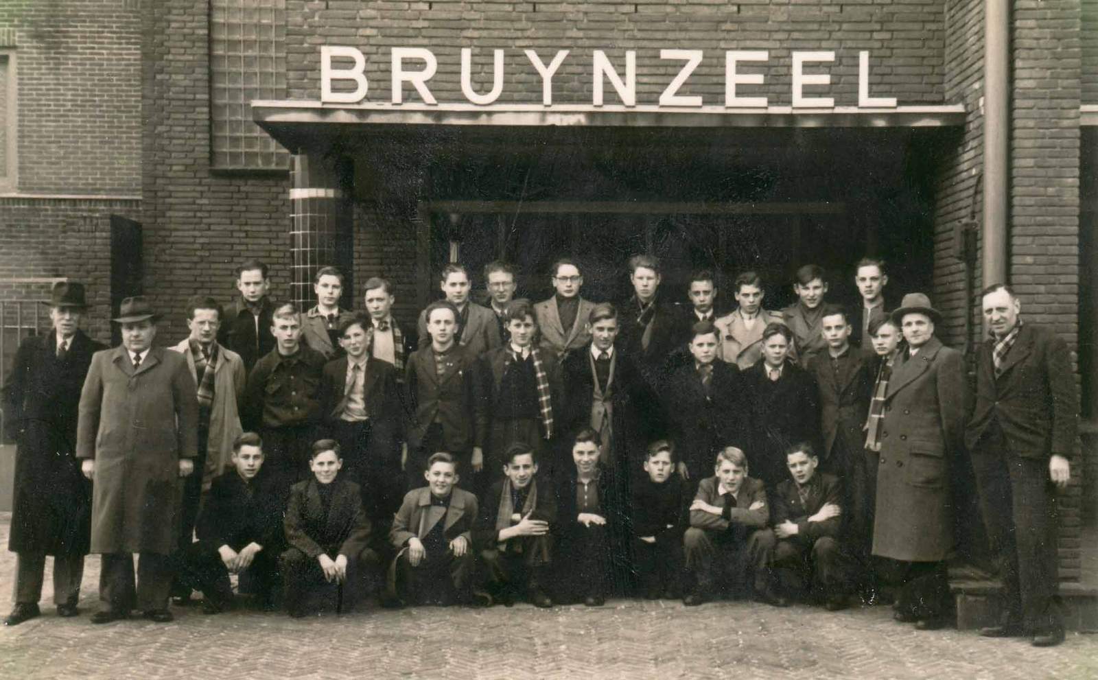 083a-141 - Technische school - 1951.jpg